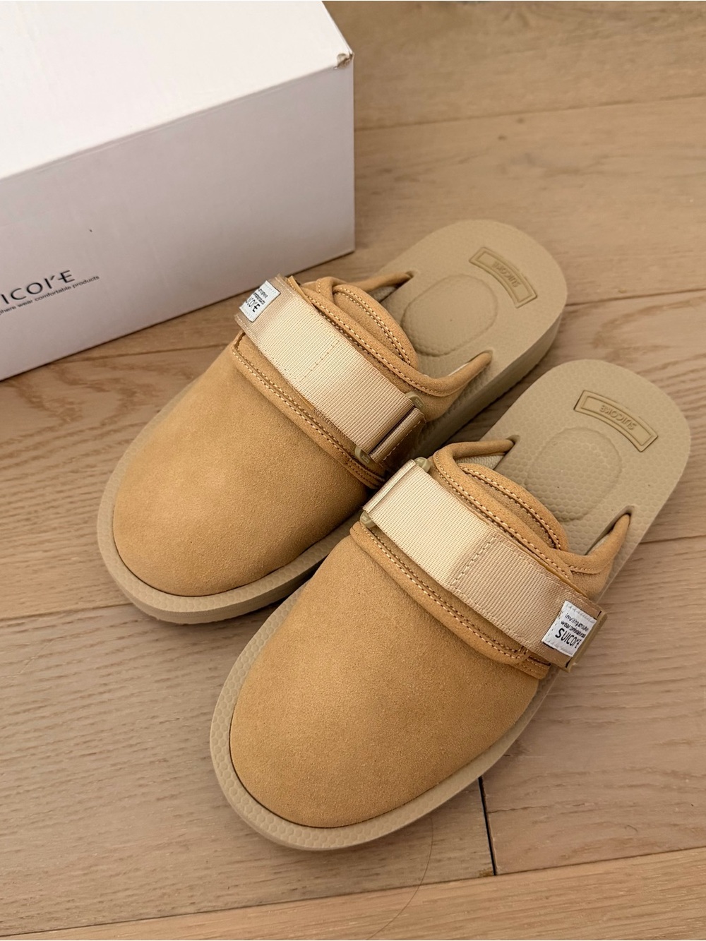 Suicoke Zavo-VS beige slip-on slippers Size 6.5 women
